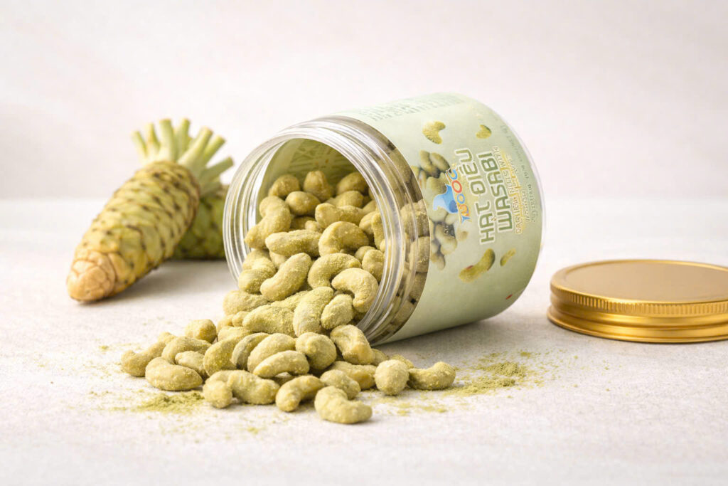 6.ベトナム×日本のコラボ!カシューナッツ「わさび」(ホーチミン限定)